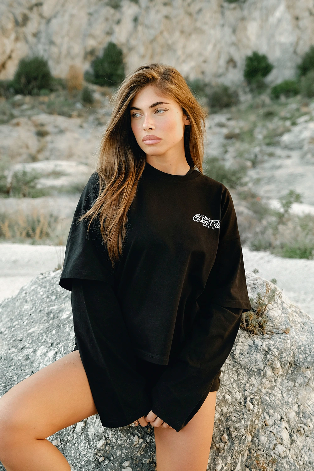 LONG SLEEVE - BLACK